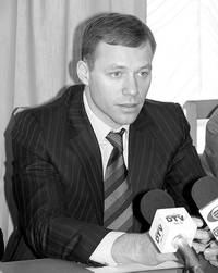 Китайский банкир станет русскому товарищем