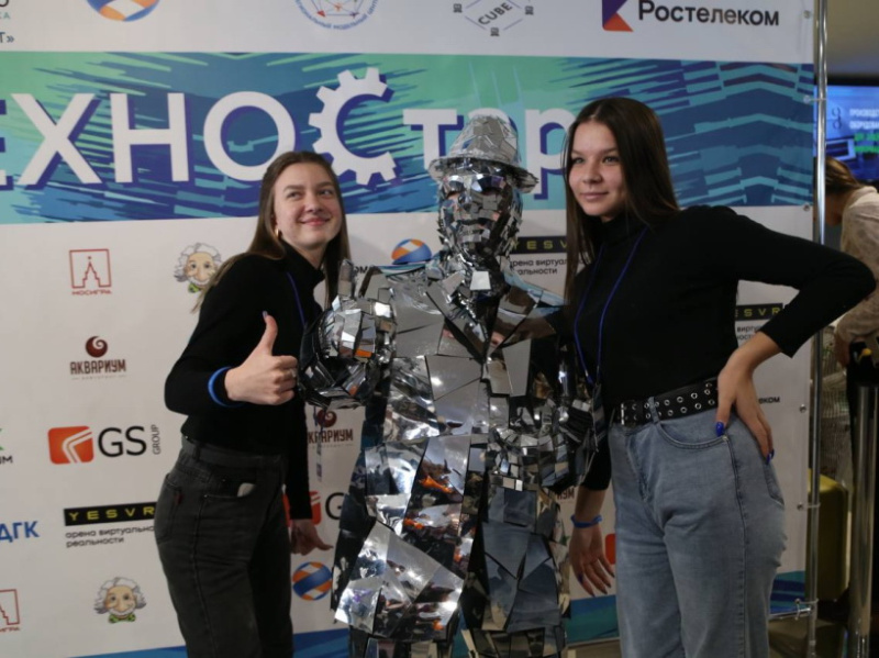 Лучших робототехников ждут во всероссийском  финале