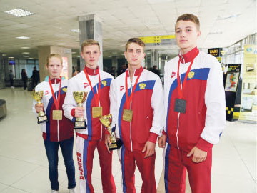 Кикбоксеры привезли из Европы «золото»