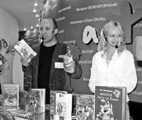 Писать и читать книги становится модным