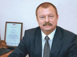 Вырастут новостройки, а не оклады чиновников