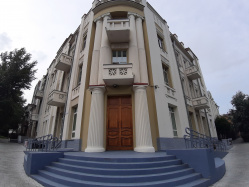 Где эта улица, где этот дом