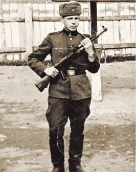 Новый год с угольком - и вся служба с огоньком