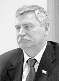 Депутатские будни директора Хохлова