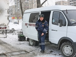 Стоп-сигнал на городской дороге