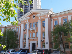 Где эта улица, где этот дом