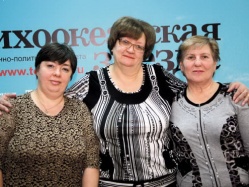 Улыбнитесь киоскёру - он старается для вас  