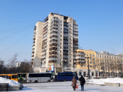 Где эта улица, где этот дом