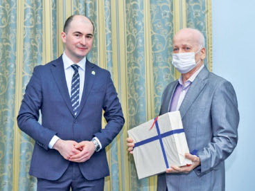 Хабаровские писатели - лауреаты премии им. Арсеньева