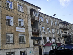 Где эта улица, где этот дом