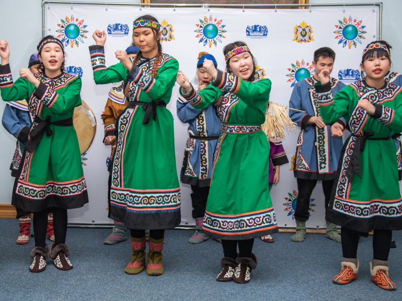 На земле не должно быть тесно языкам