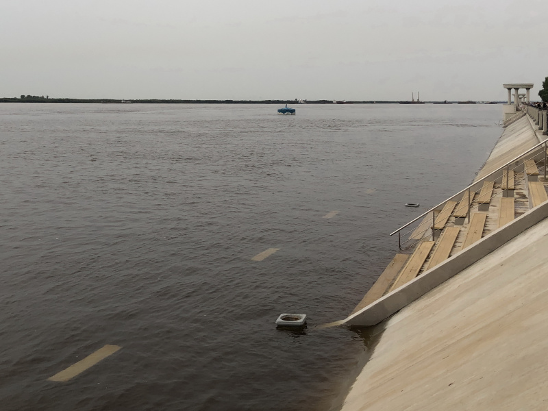 Вместе с уровнем воды растёт уровень тревоги