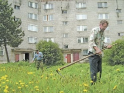 Можно ли к домам приставить по прокурору