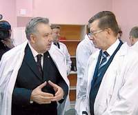 Премьер­-министру доказали, деньги решают не всё