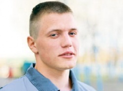 Без этих парней  сейчас никуда 