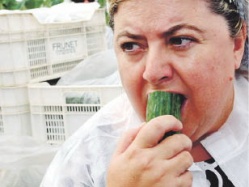 Европа: смертельно опасный огурец