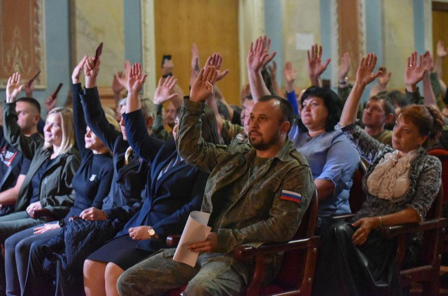 депутаты днр.jpeg
