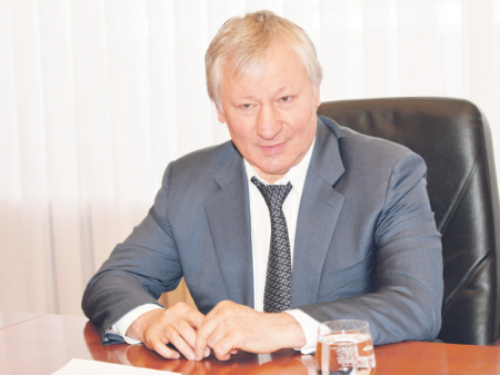 «Интурист» меняет советский «паспорт» на европейскую звезду